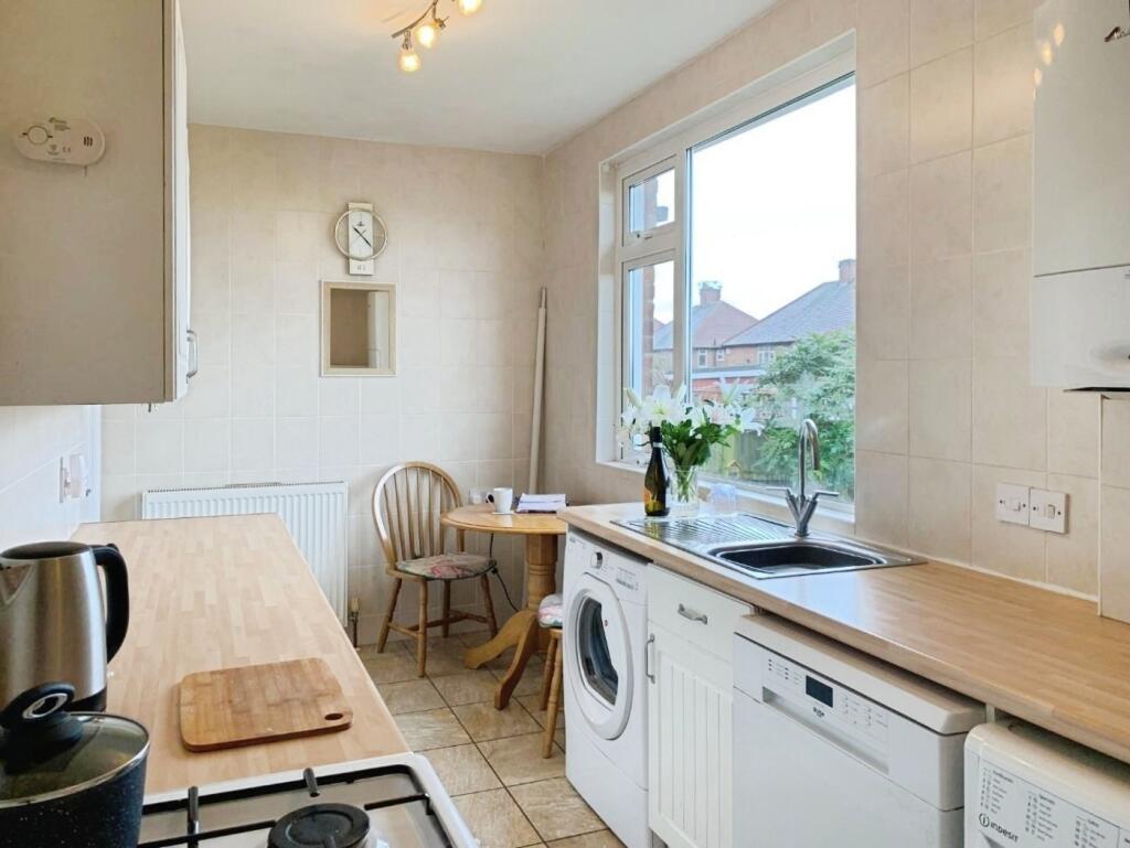 pbox-kitchen-316395.JPG