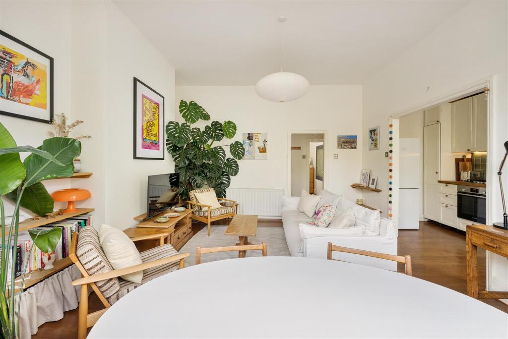 Lower Clapton Road E5