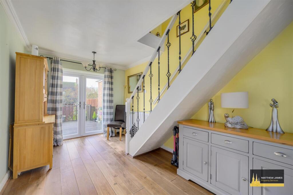 Through Lounge/Diner