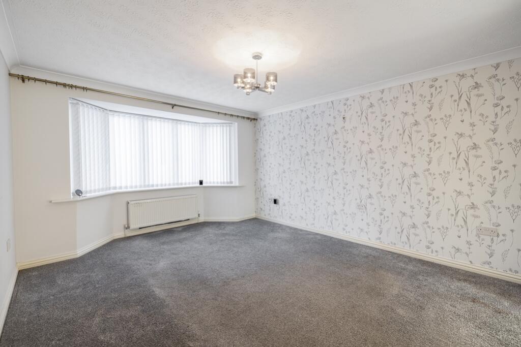 36 Saxon Gate (Kirton)-8