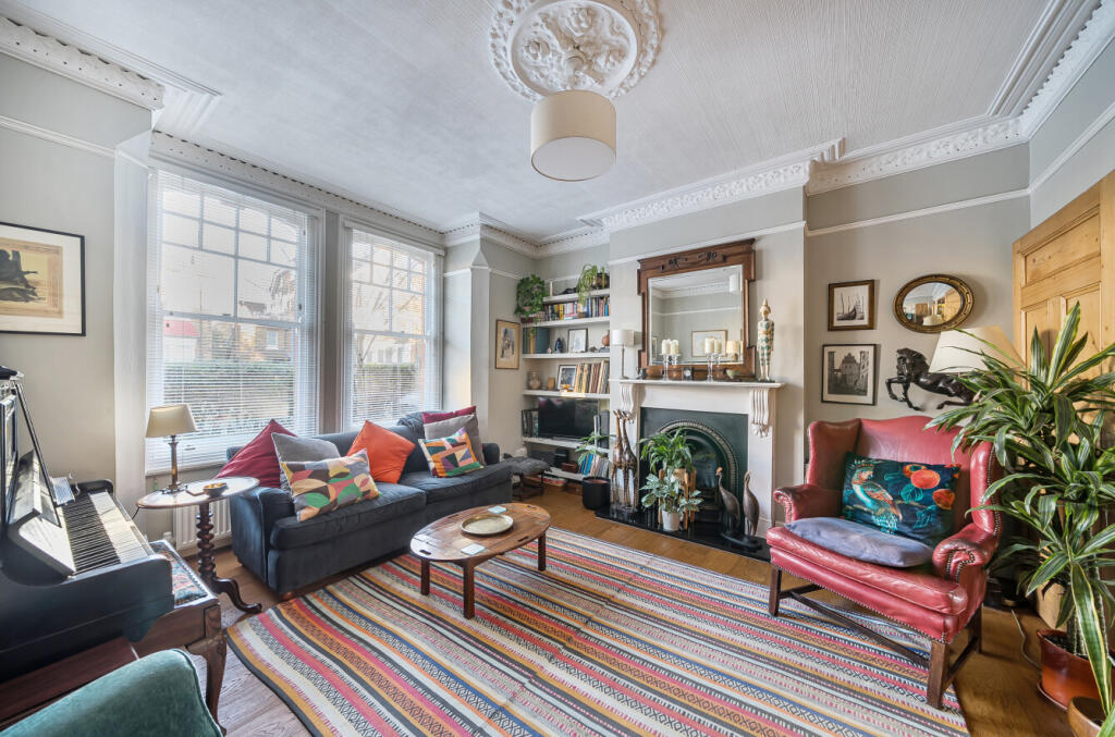 1385055-13-692713...