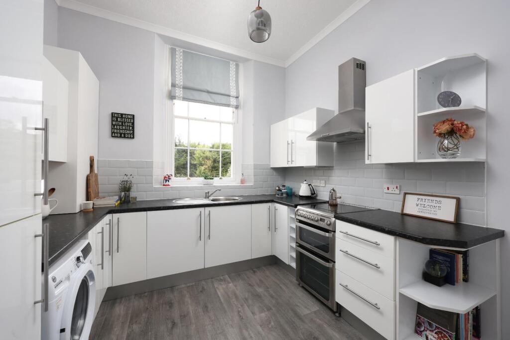 1 Redland Court 6.JPG