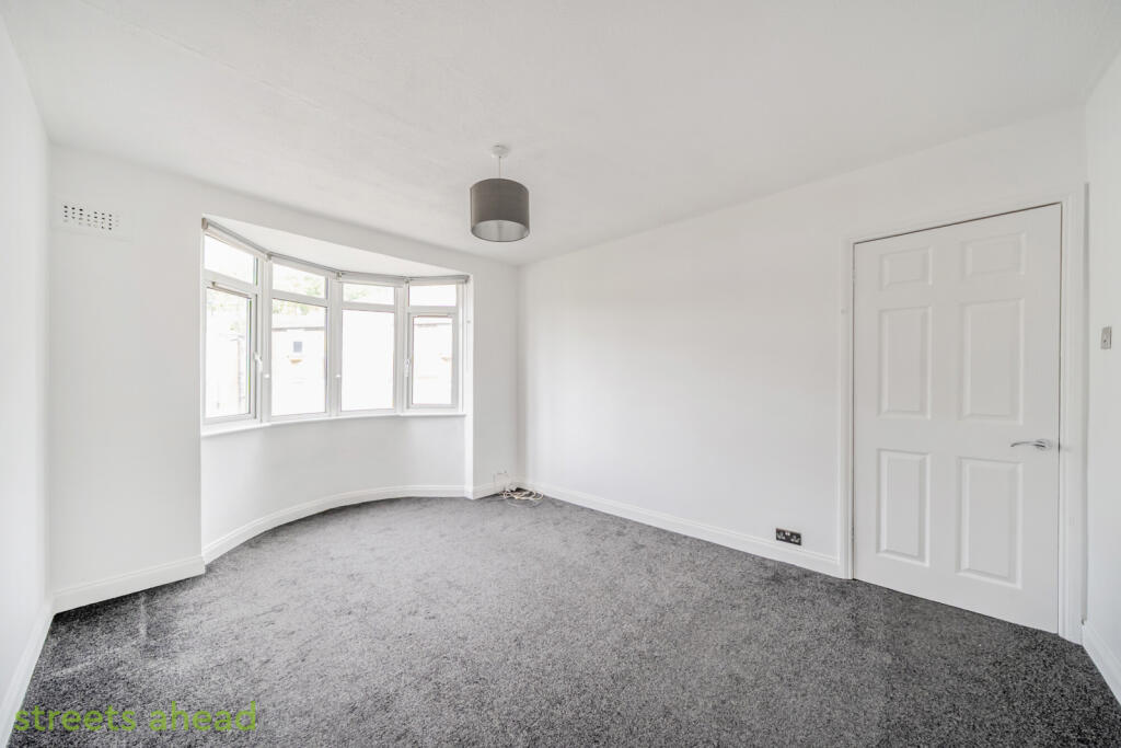 b572ded6-07ba-497...