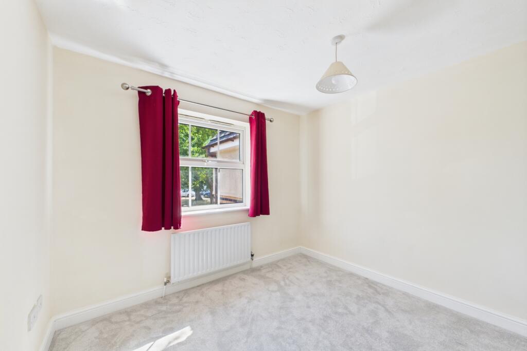 EweMove Spalding - Patriot Close - Bedroom