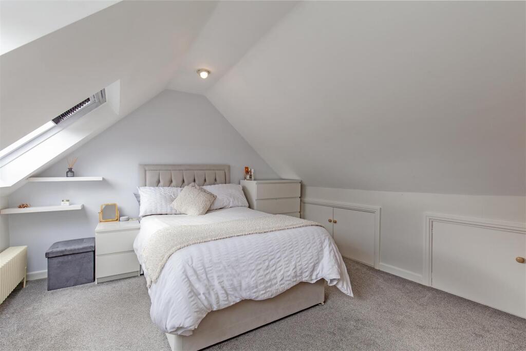 Bedroom 3-1.jpg