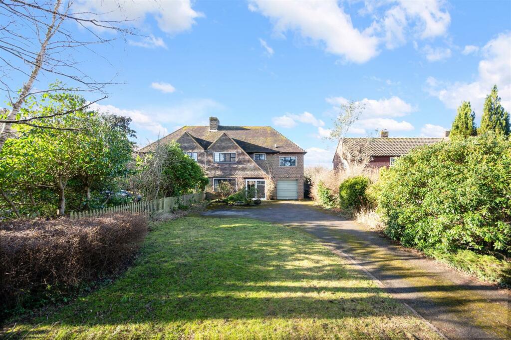 HAYES COTTAGES 4  (29).jpg