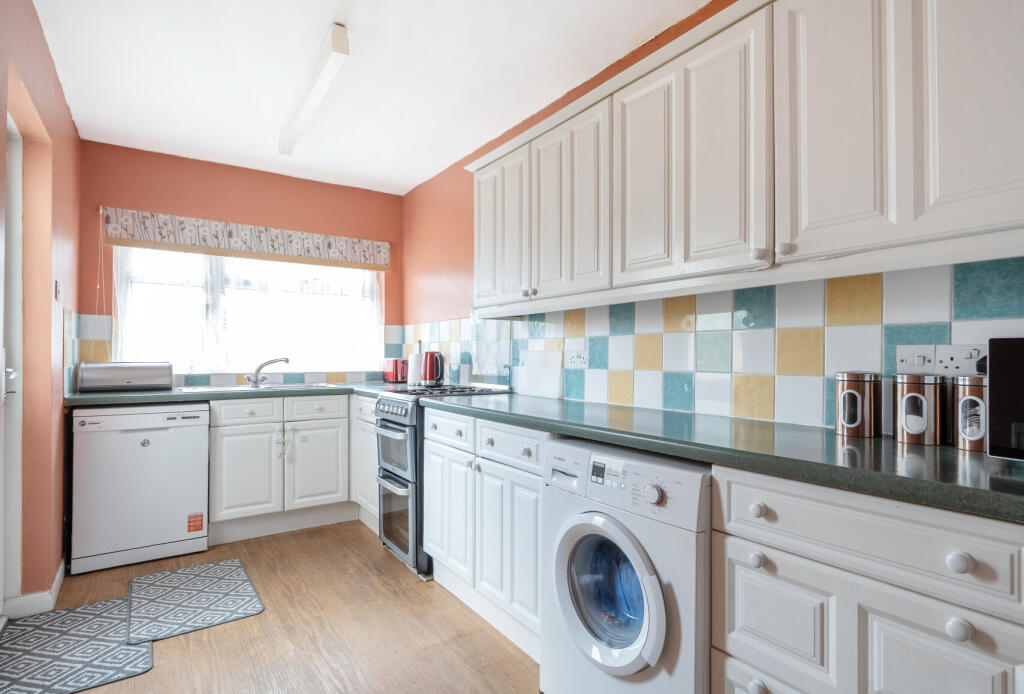 1307030-13-684983...