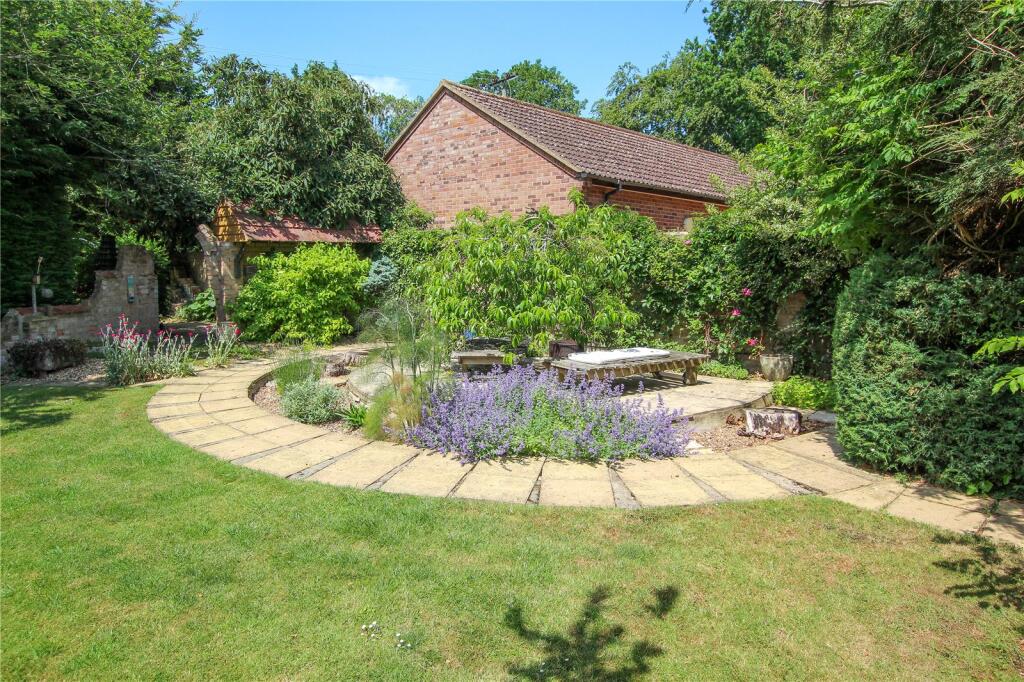 Rear Garden.