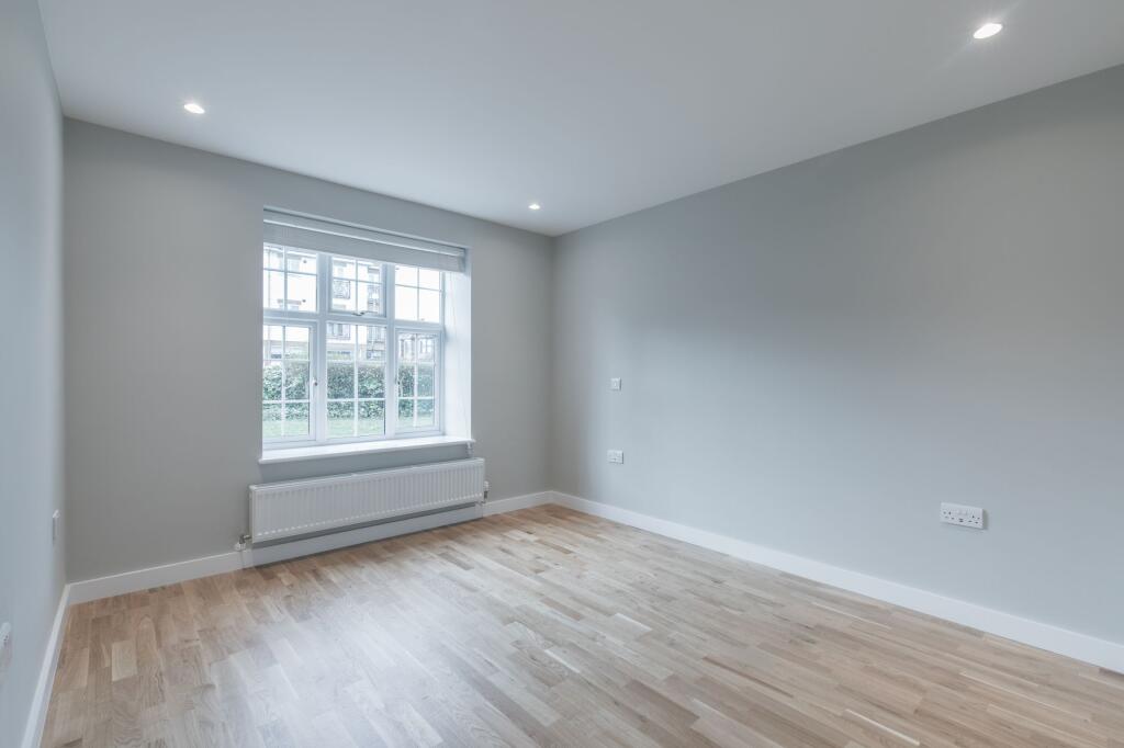 bedroom (example)