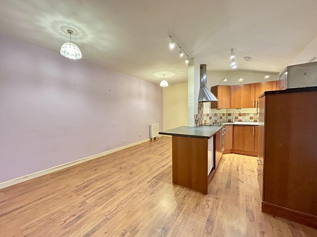 20241217_120353278_iOS