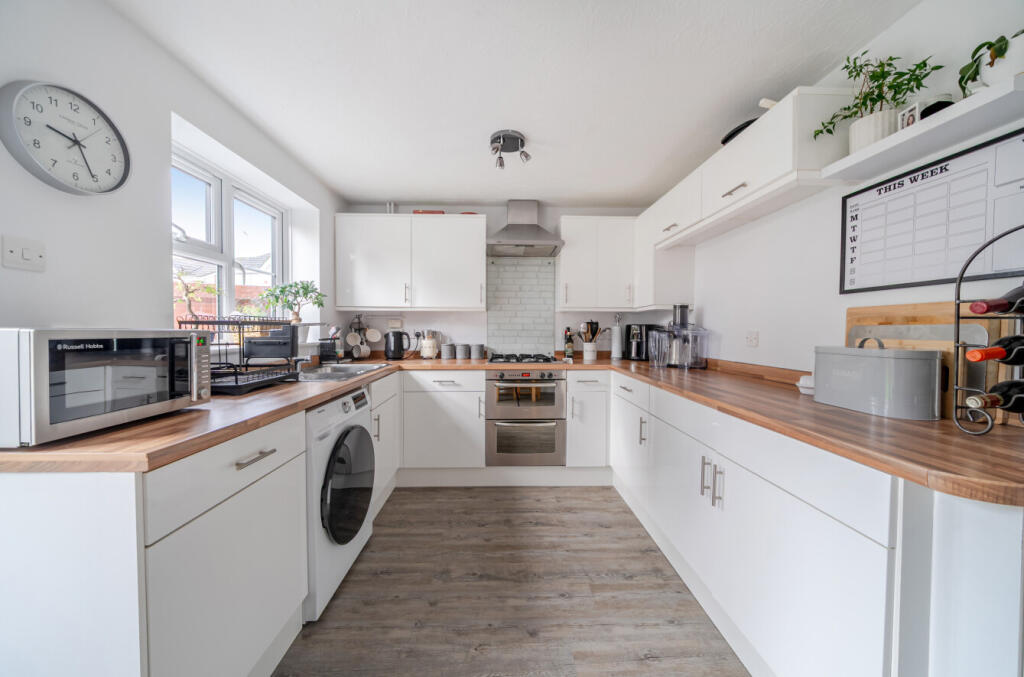 1384751-25-692971...