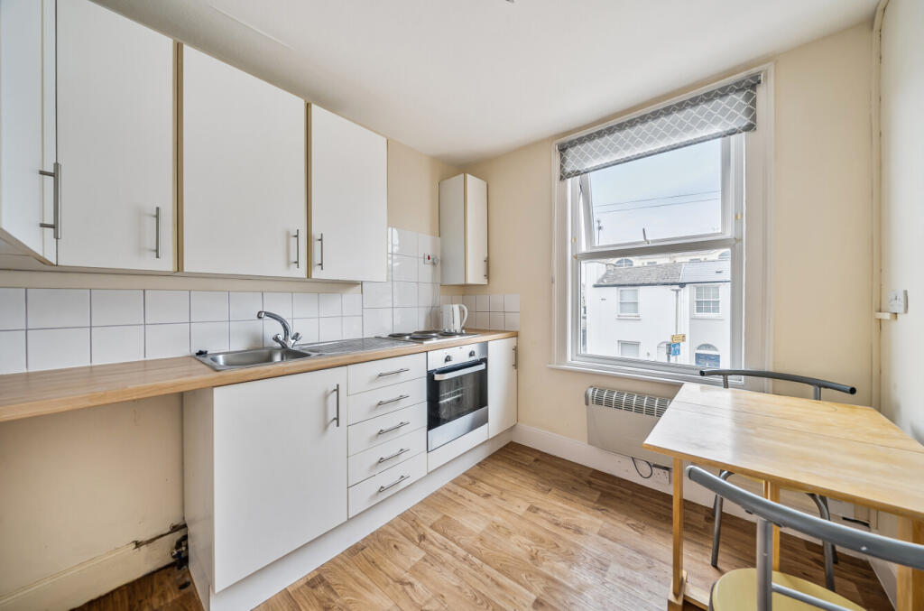 Flat Two Kitchen