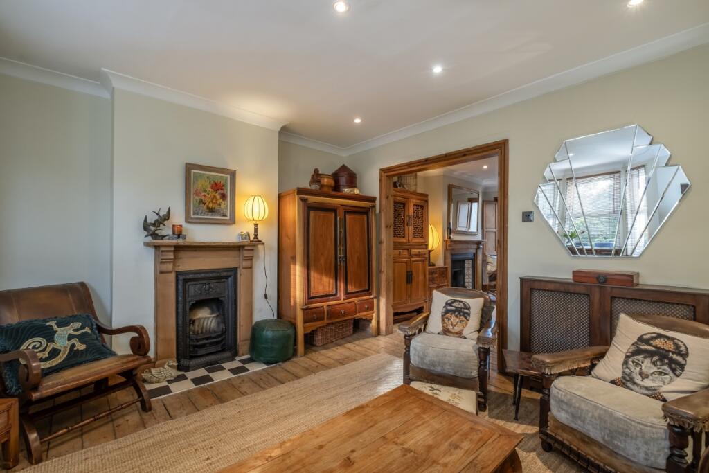 -Lower-Mortlake-R...