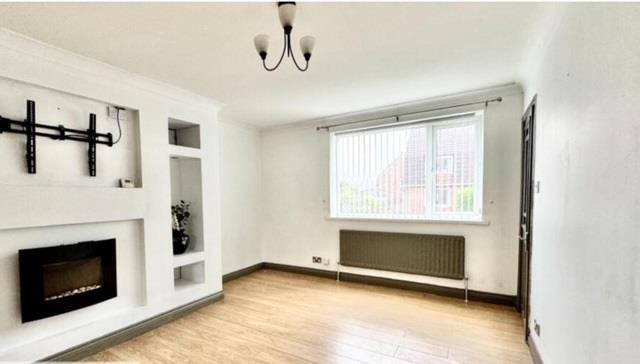 Living room2.jpg
