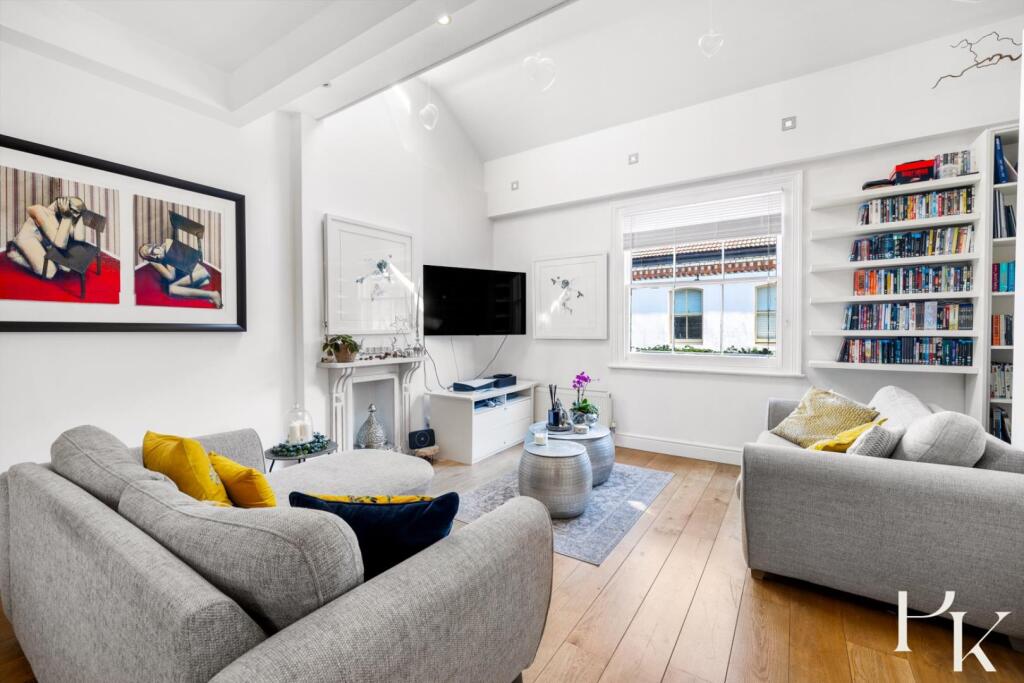 Living Room/Kitchen