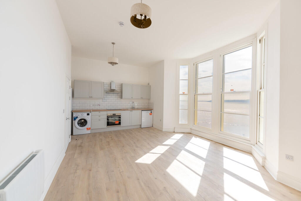 Flat 6 13-14-1