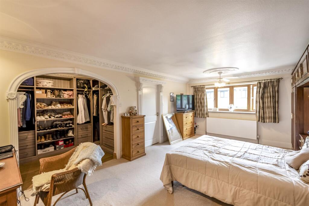 DSC_7651-Edit_bedroom