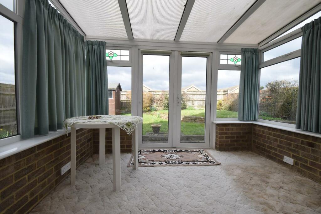 01323 737373