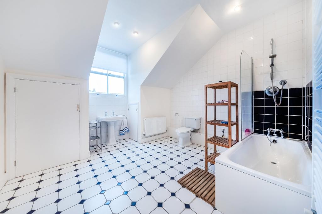 Chambre Flat D, 4 Te
