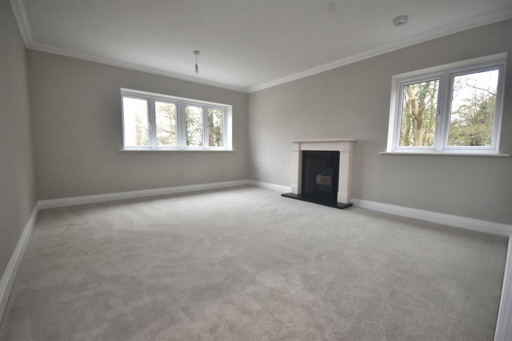Sitting room.jpg