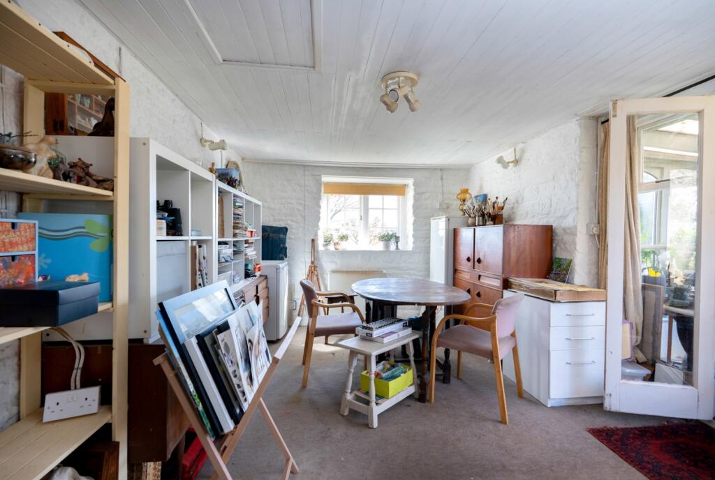 Art Studio or Downstairs Bedroom