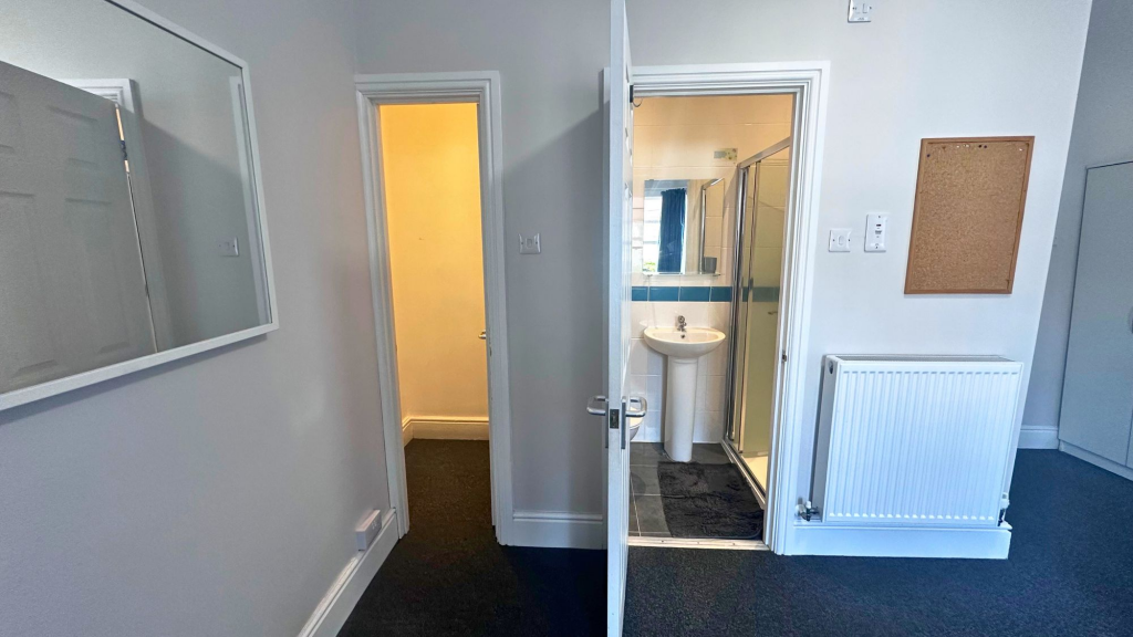 En-suite and storage