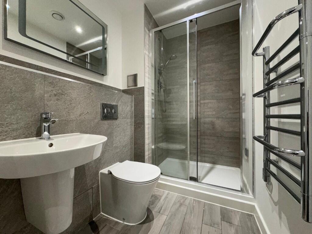 To rent 2 bed in Har