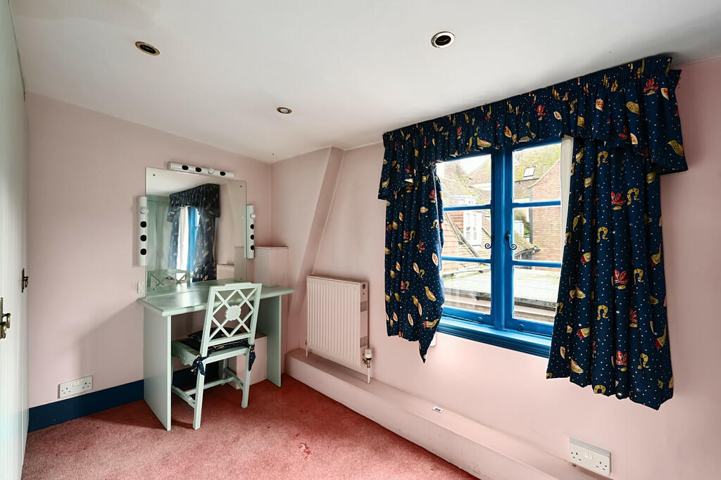 The other house, ...