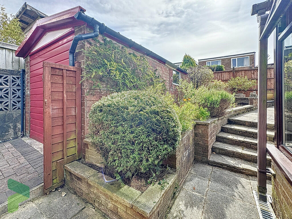 Garage and garden...