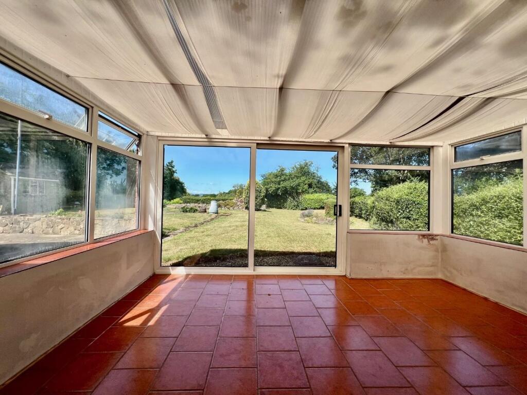 Armorel - Photo 12.jpg