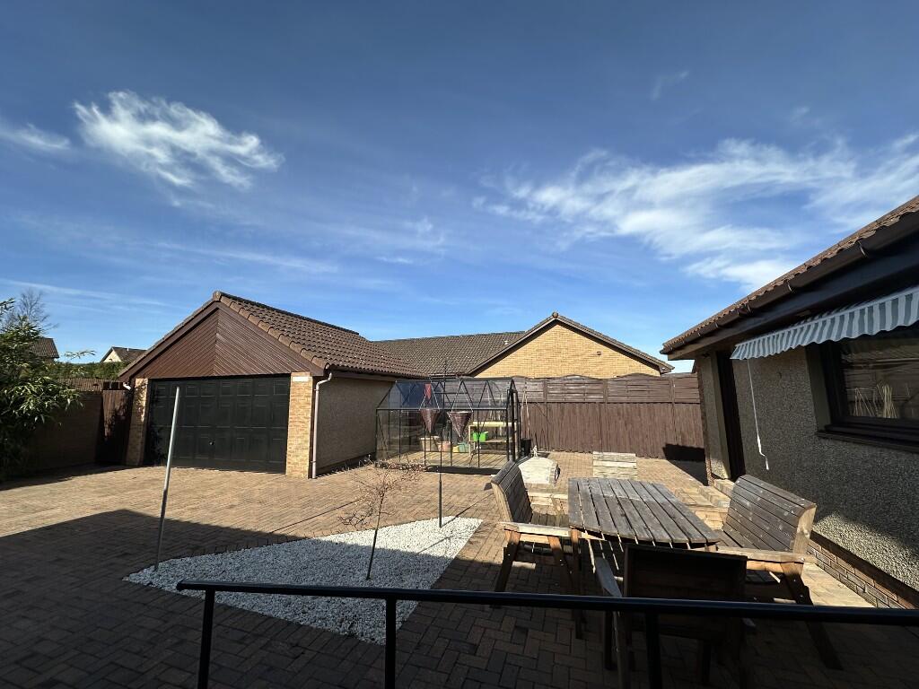 Garden Rear