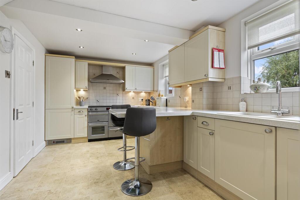 36 Blacksmith Fold, Almondbury 07_297.jpg