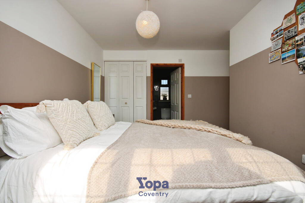 0ee1a698-Master 204.JPG