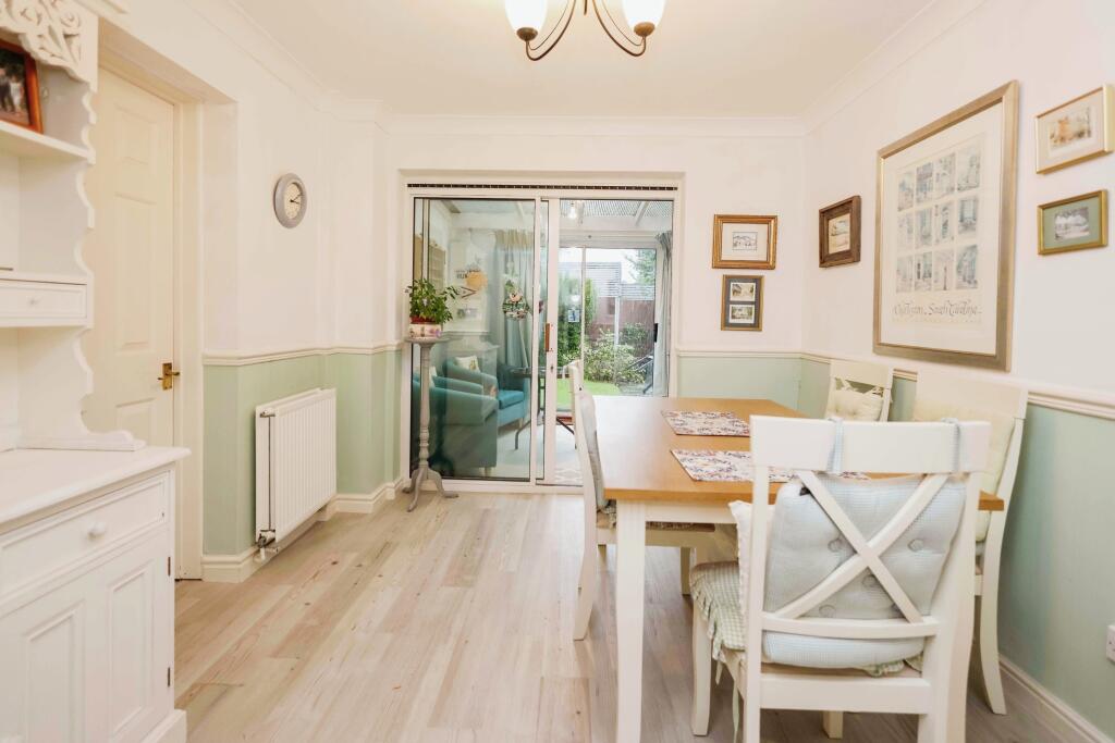 23gardenstilesgardenstilespershorewr101jw-31