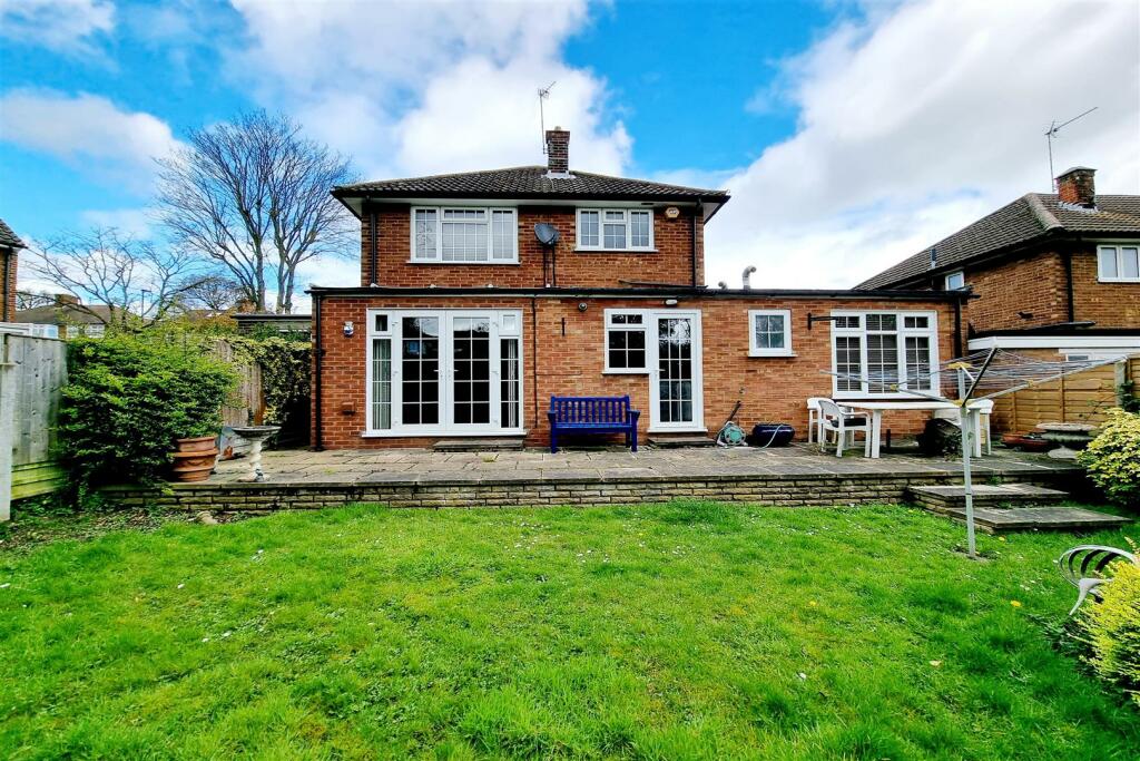 REAR ELEVATION OF PROPERTY: