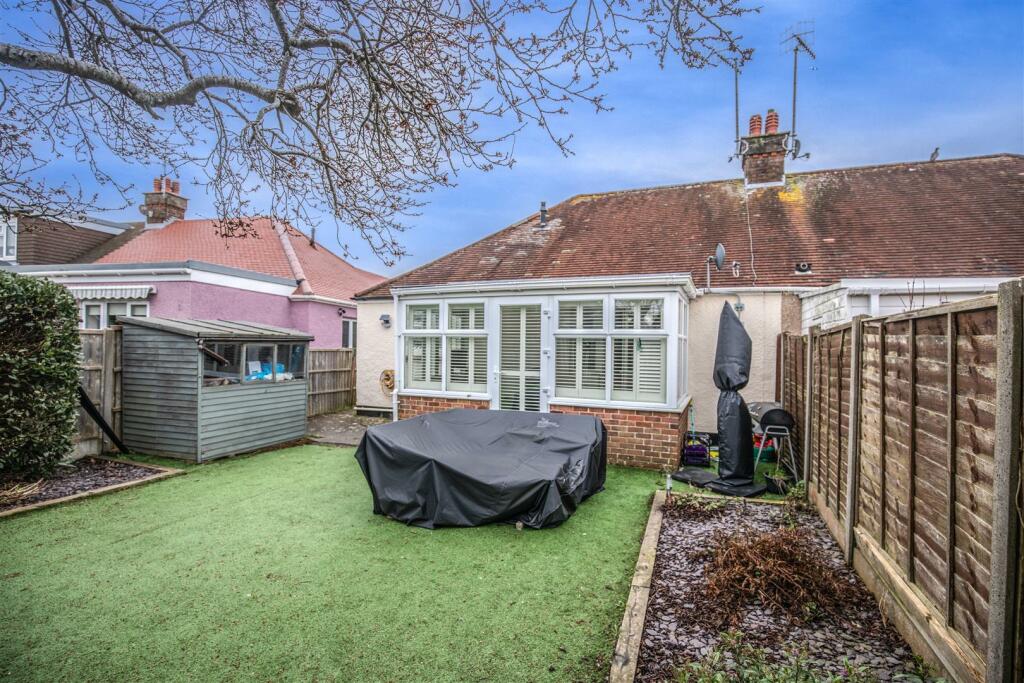 7 Leeward Road6.jpg