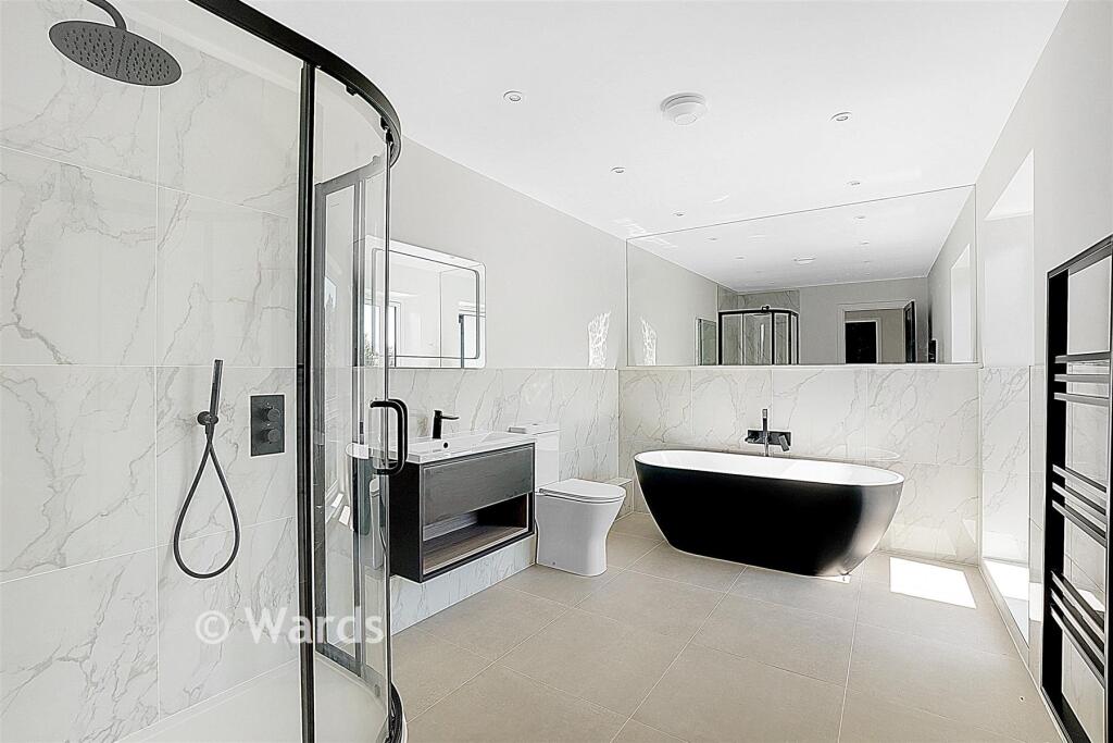 Full Family Bathroom