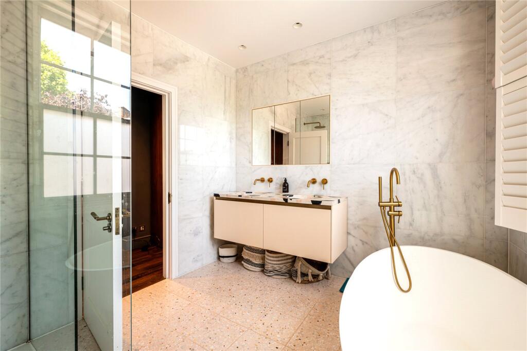 Principal En Suite 2