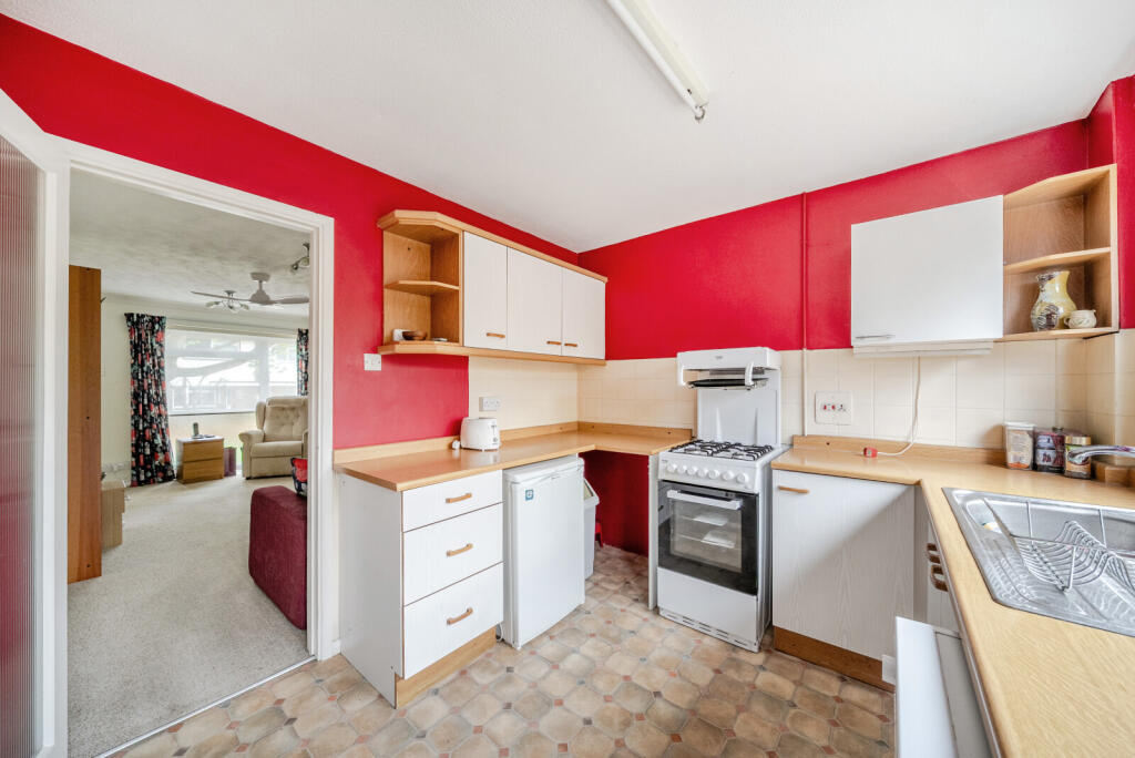 1382286-6-691c51d...