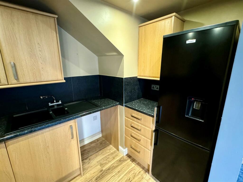 1 Whickham Court Kitchen