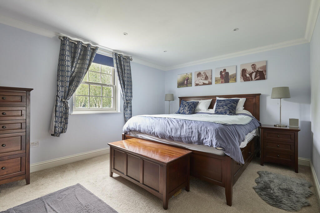 Red_Oak_Kentford_...