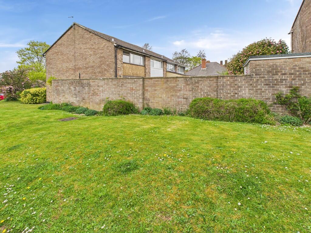 CAM05068G0-PR0015...