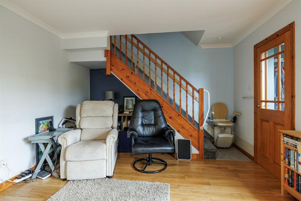 2 Galloway Court Darnick 05.JPG