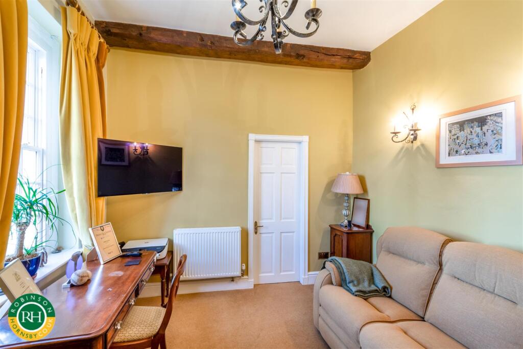 sitting room / study