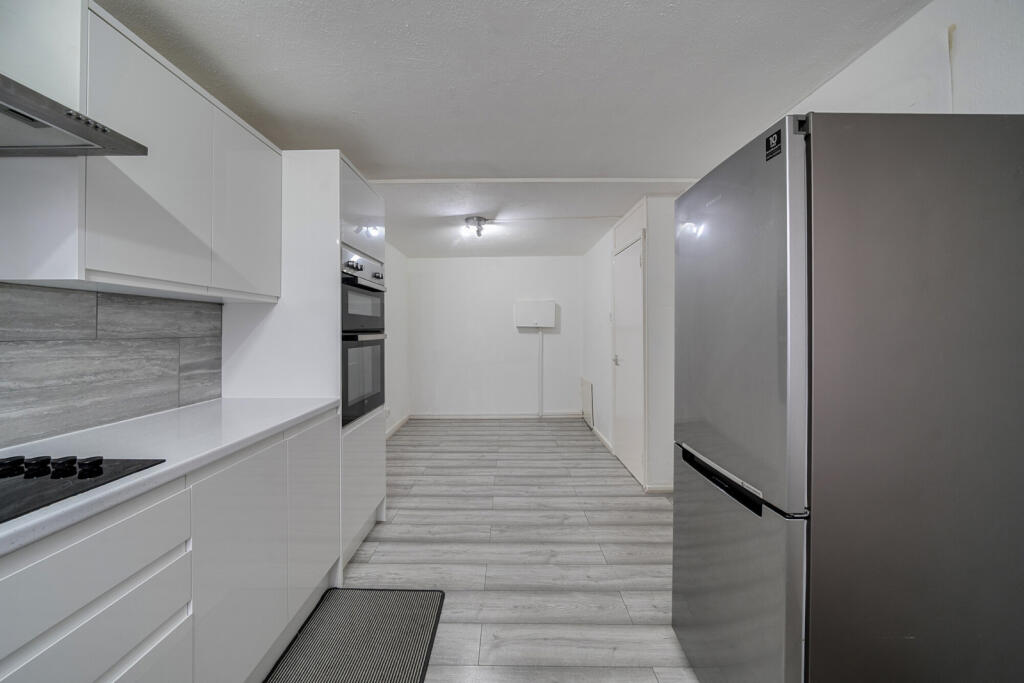 1377301-3-6911d21...