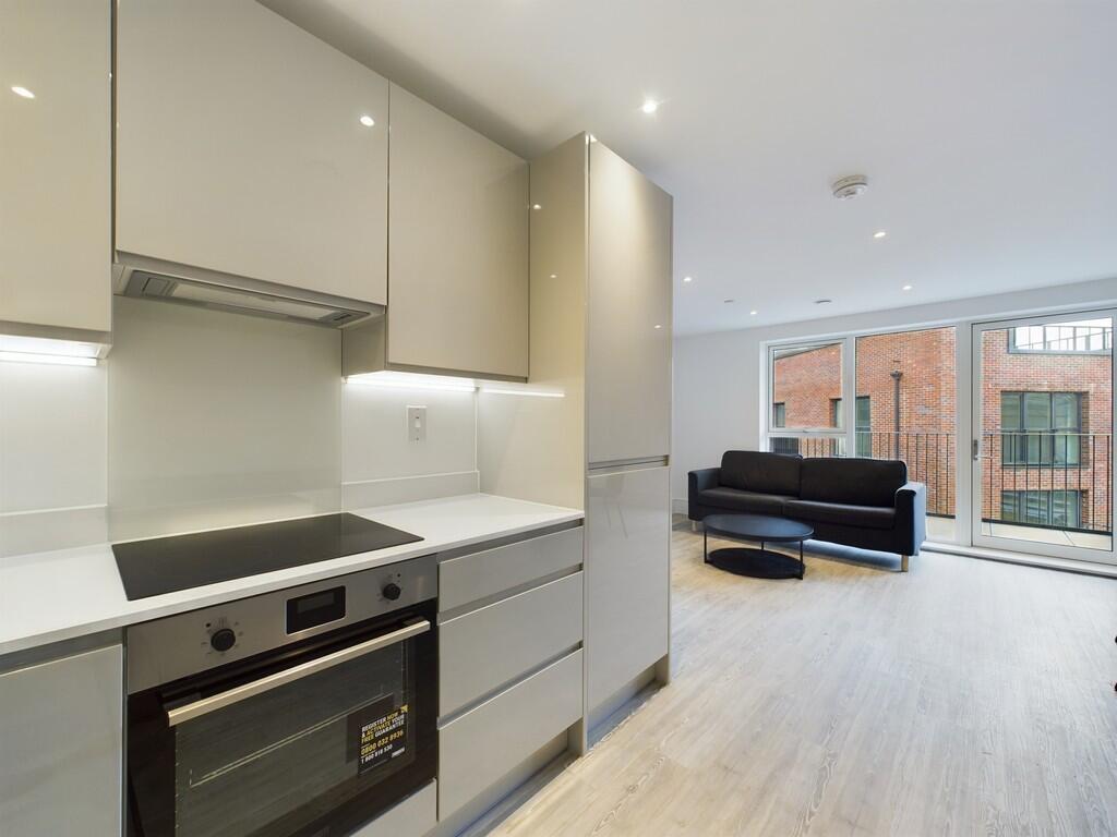 Kitchen/Dining