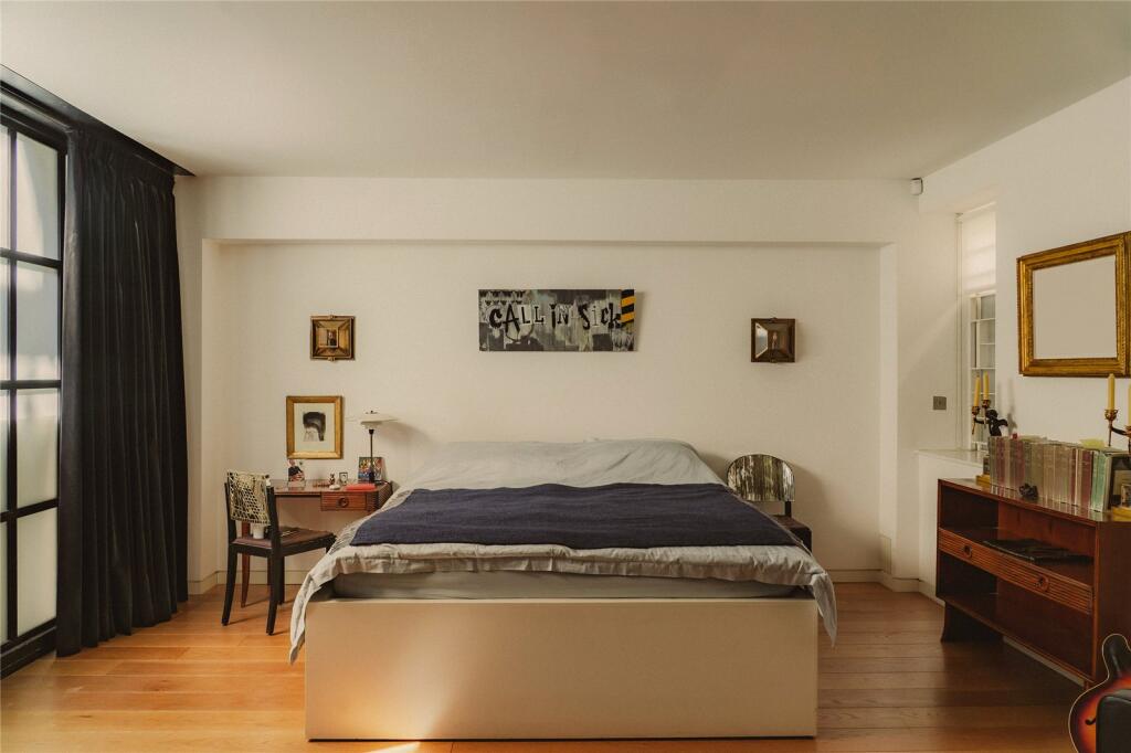 Principal Bedroom
