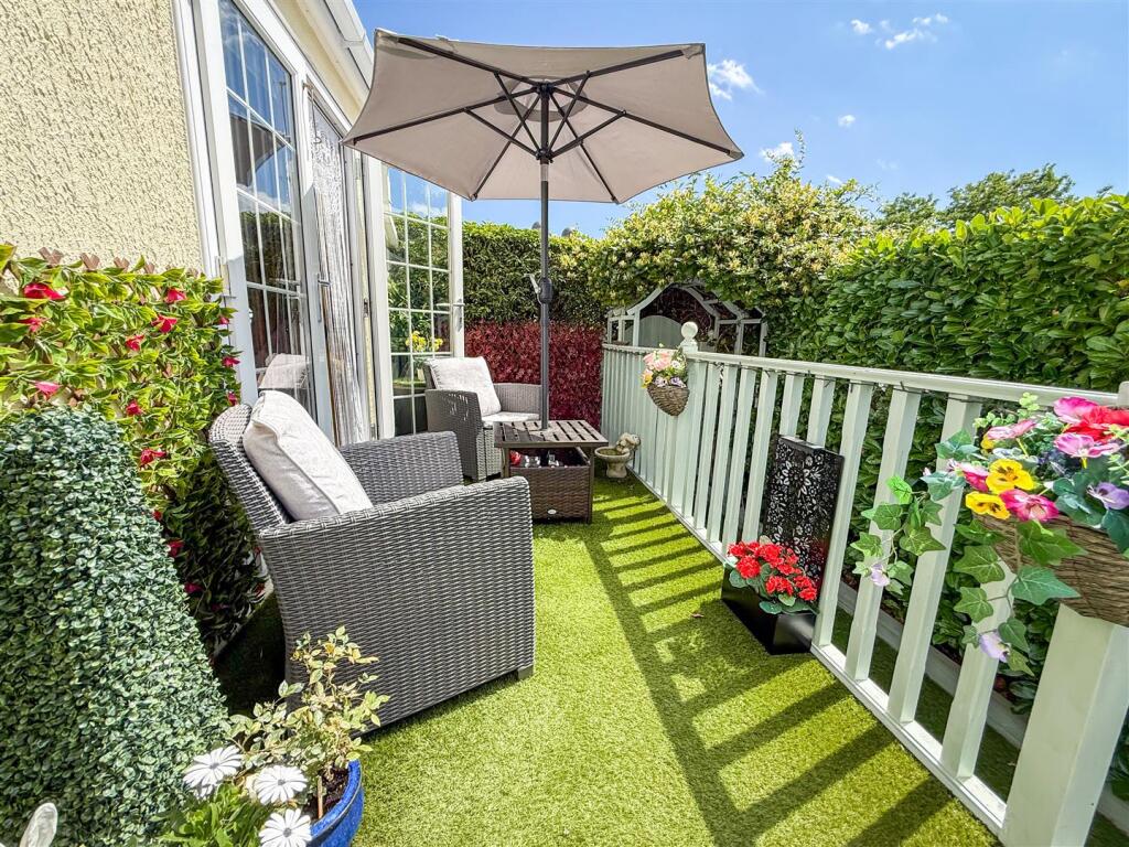 VERANDA