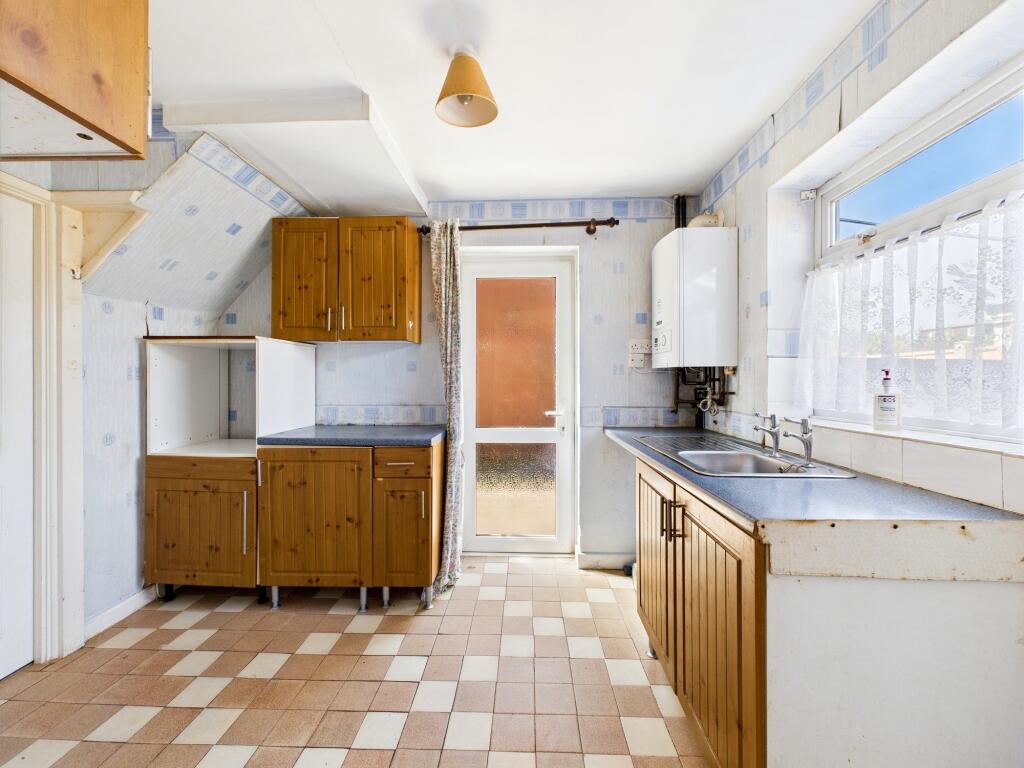 CAM05192G0-PR0103-STILL013