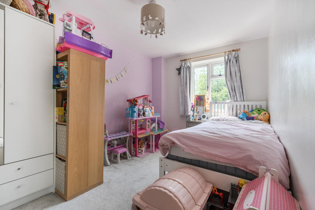 1334816-3-6899fbb...